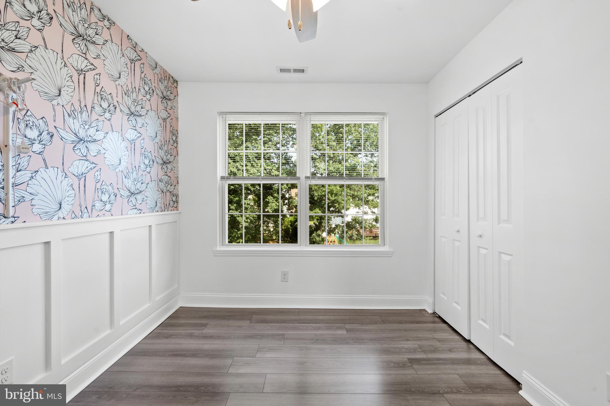 10 Morris Dr