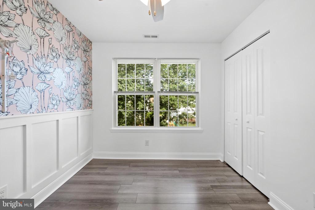10 Morris Dr