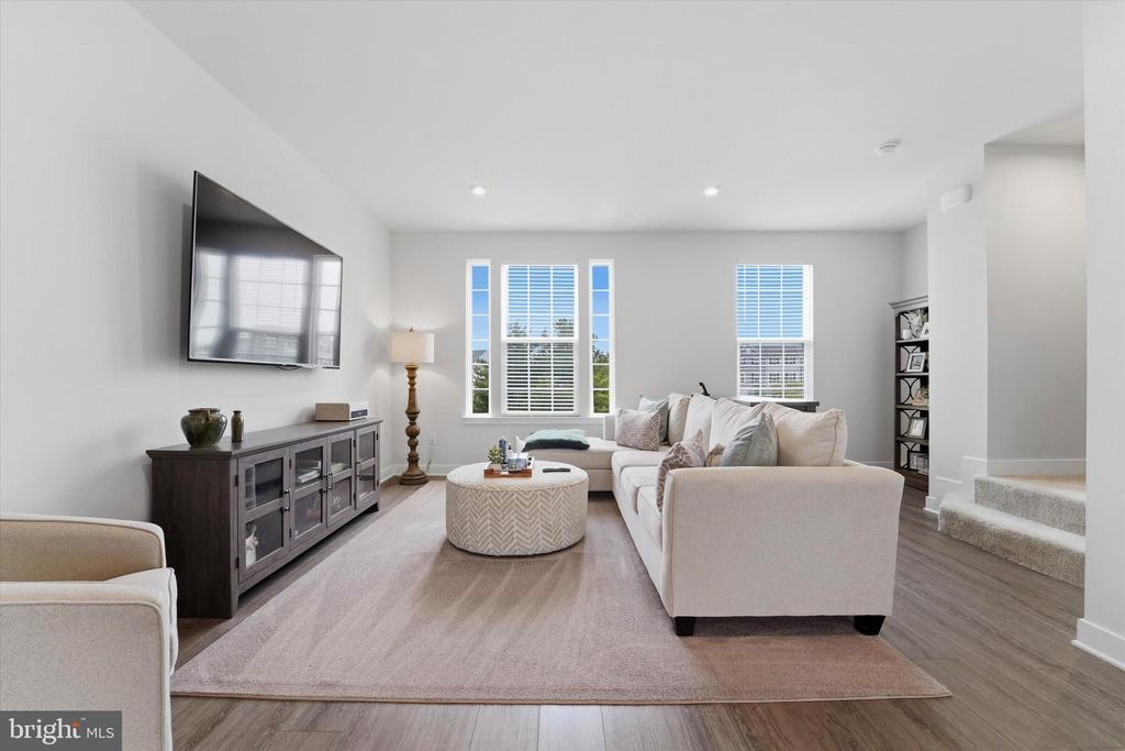 121 PLAZA DRIVE