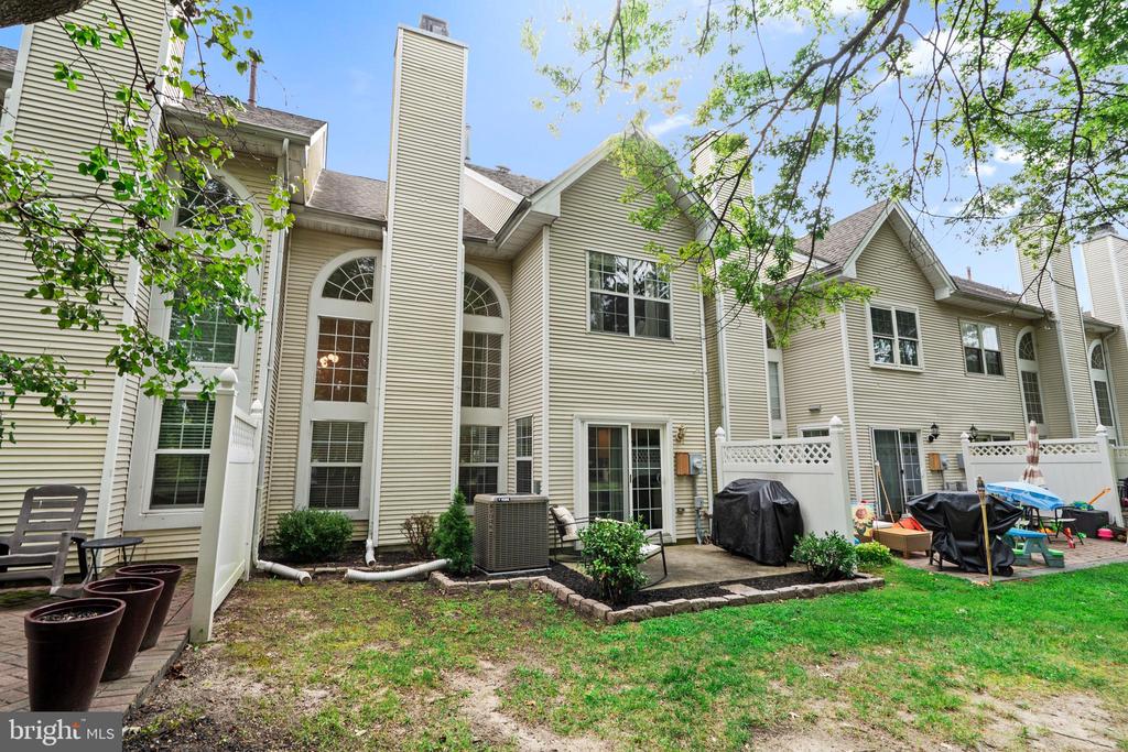 179 LA COSTA DRIVE