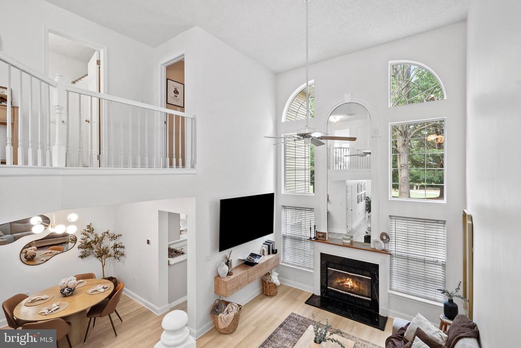 179 LA COSTA DRIVE