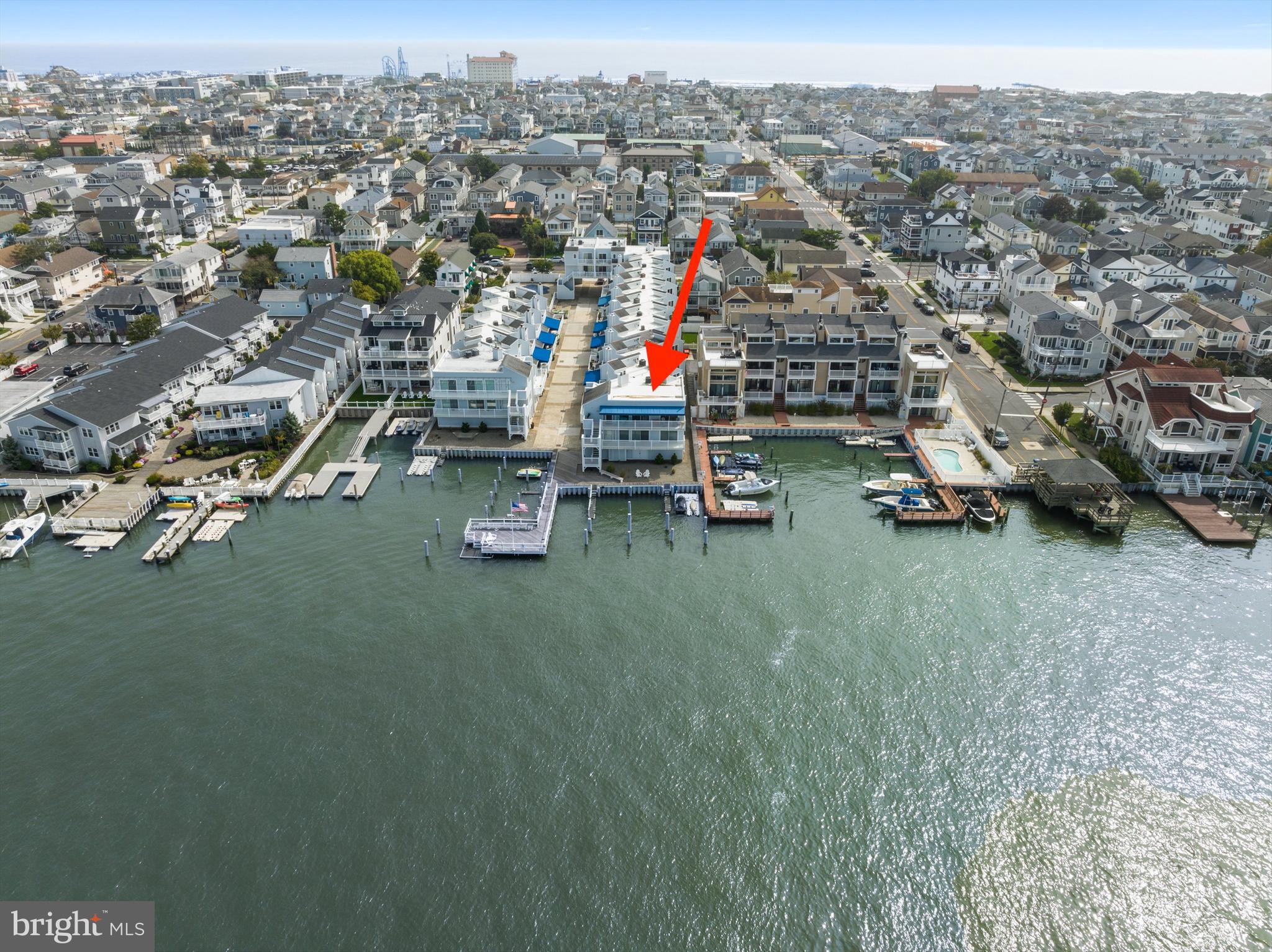 1128 Bay Ave #14