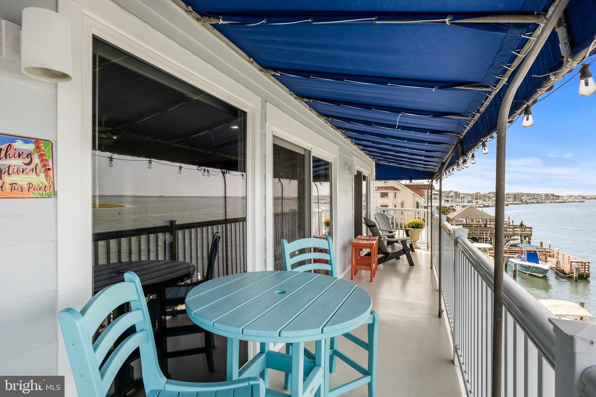 1128 Bay Ave #14