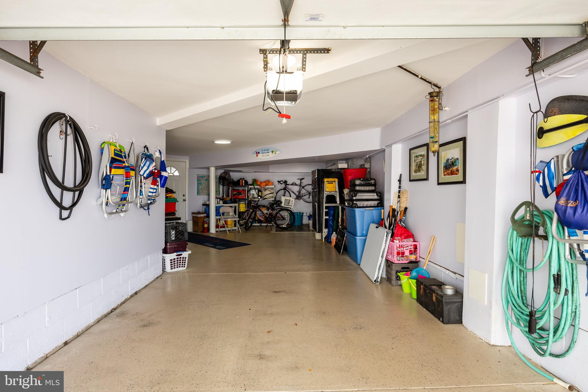 1128 Bay Ave #14
