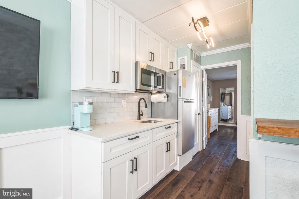 2510 ATLANTIC AVENUE Unit: 112