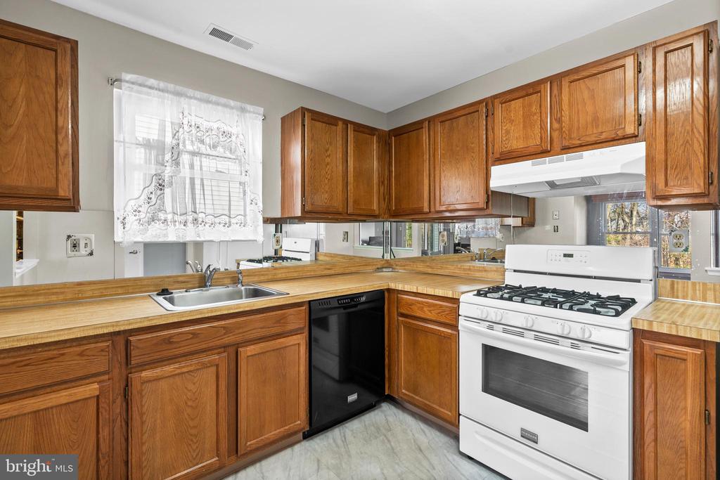221 MARTINIQUE DRIVE