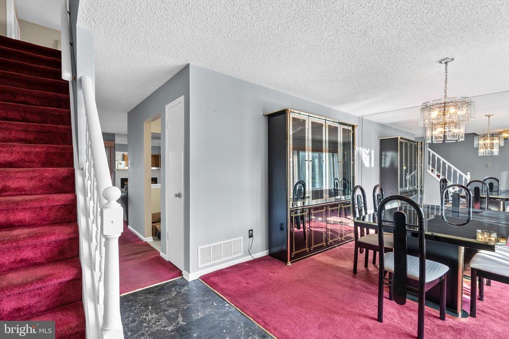 221 MARTINIQUE DRIVE