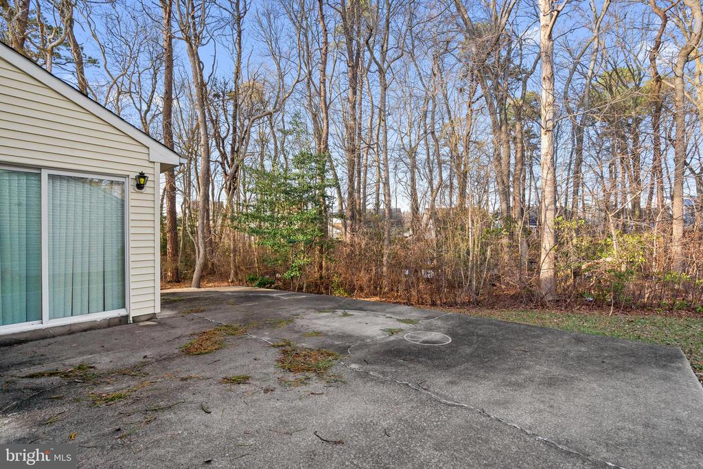221 MARTINIQUE DRIVE