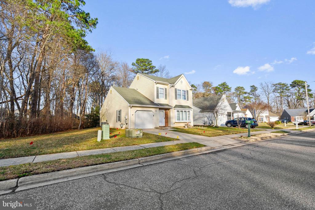 221 MARTINIQUE DRIVE