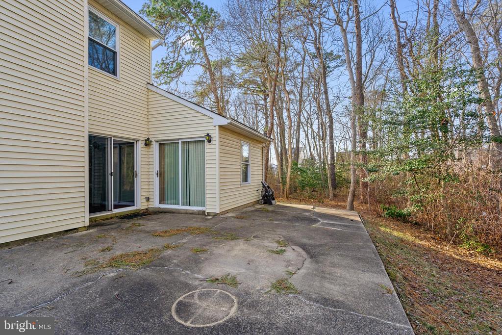 221 MARTINIQUE DRIVE