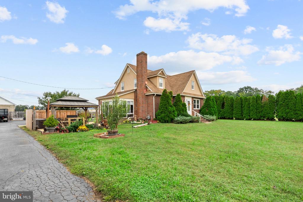 5357 LAKE ROAD