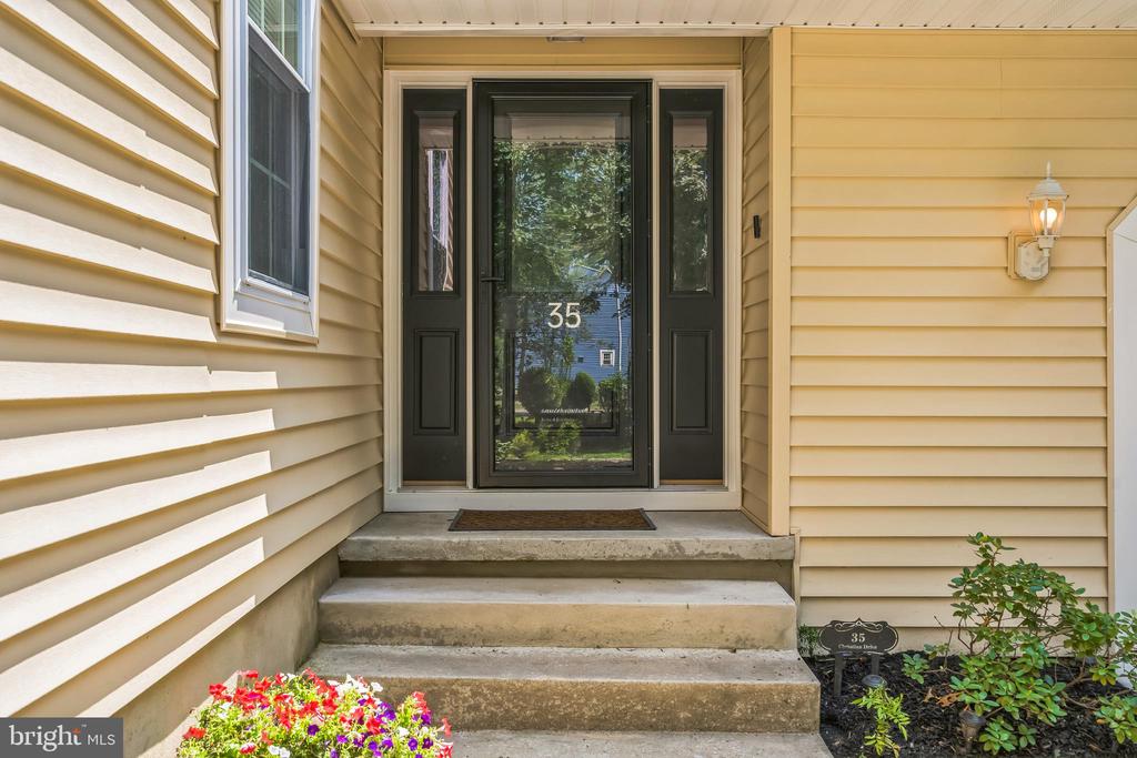 35 CHRISTIAN DRIVE