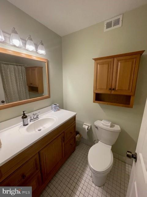 654-B Woodford Ln