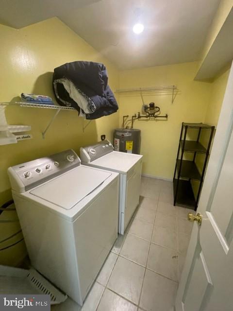 654-B Woodford Ln