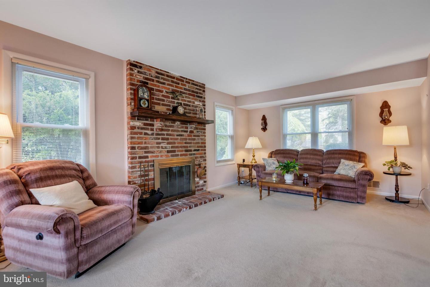 217 W Hanover St
