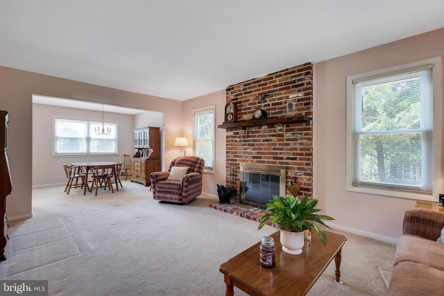 217 W Hanover St