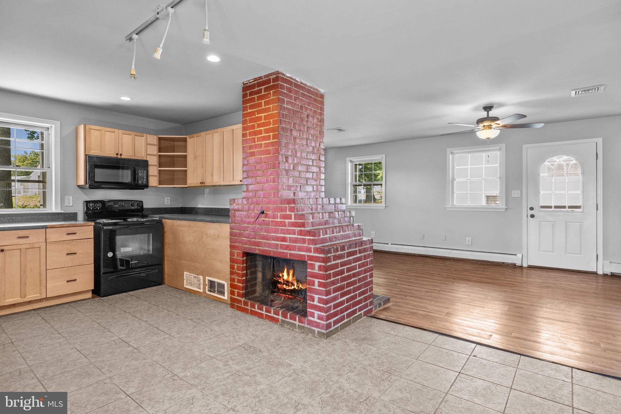 79 Blue Ridge Dr
