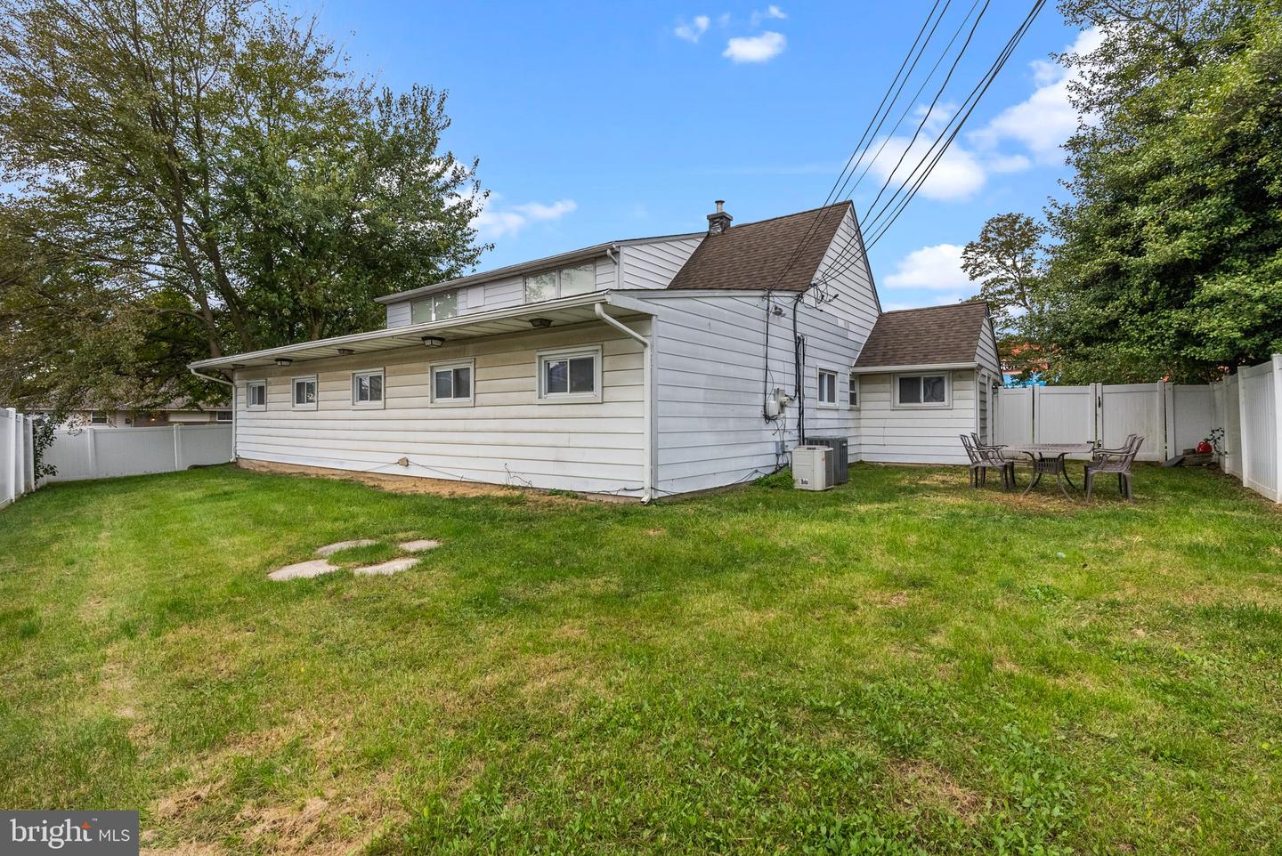 56 Highland Park Way