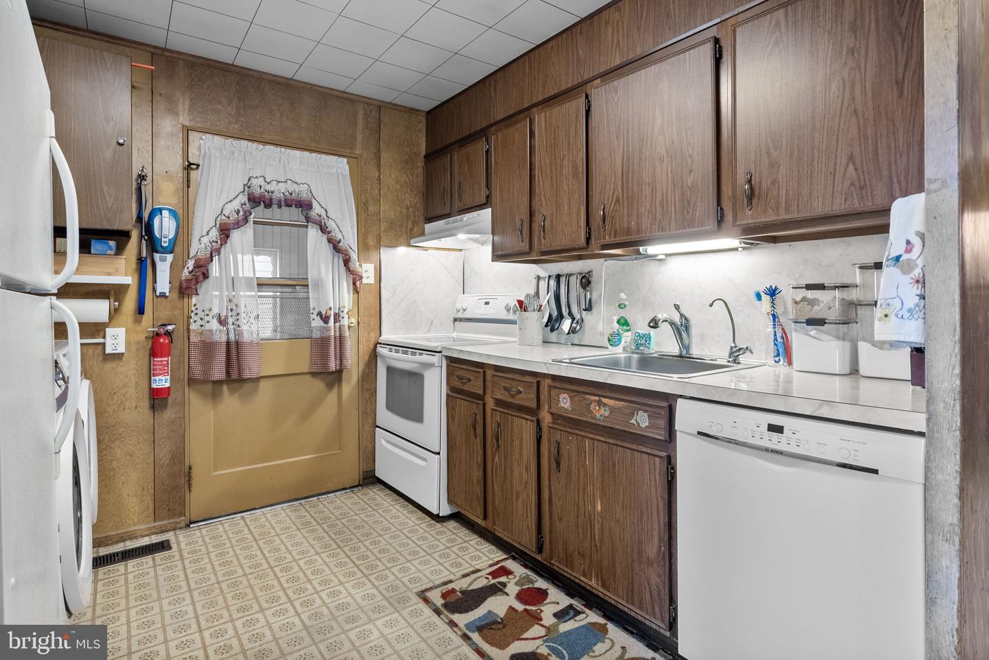 678 Trenton Rd