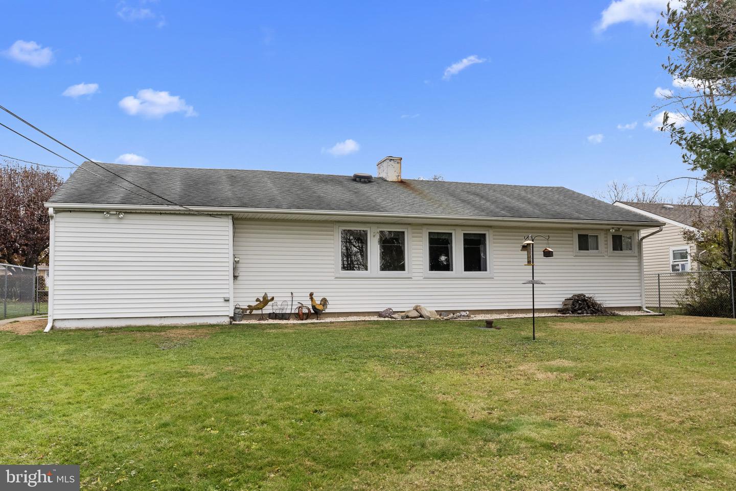 678 Trenton Rd