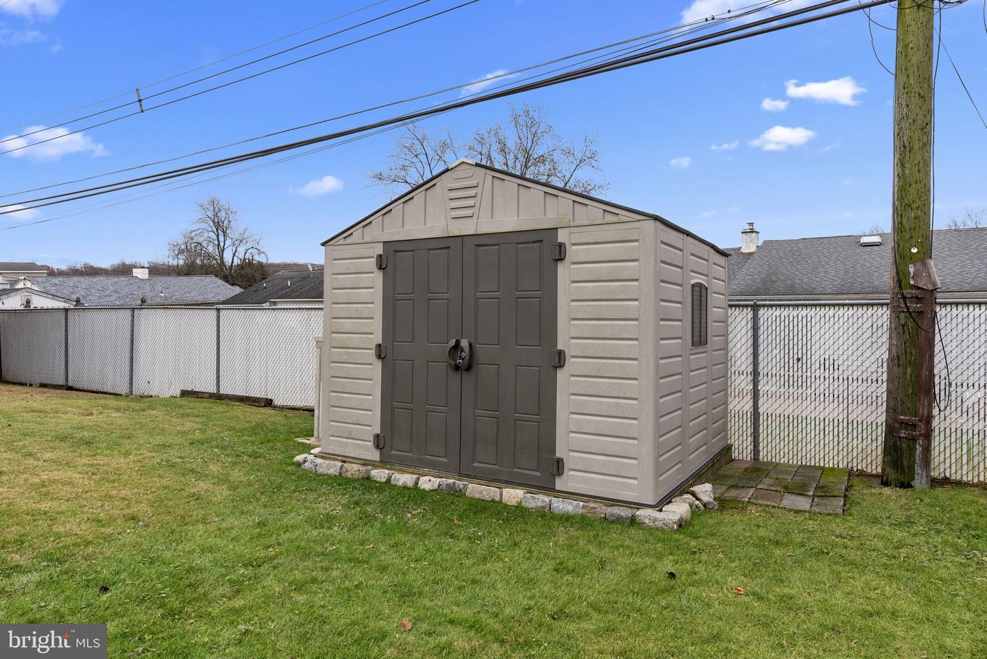 678 Trenton Rd
