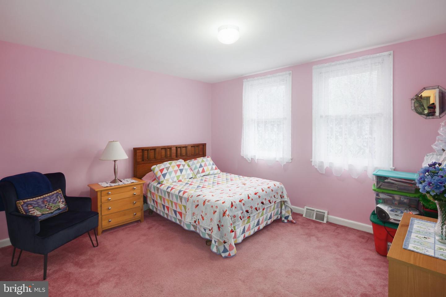 1378 Cornwells Ave