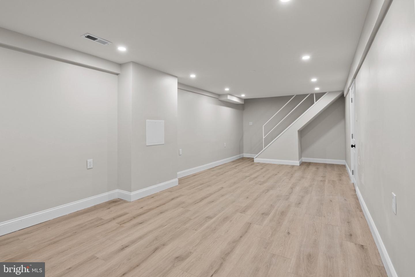 54 Algate Rd