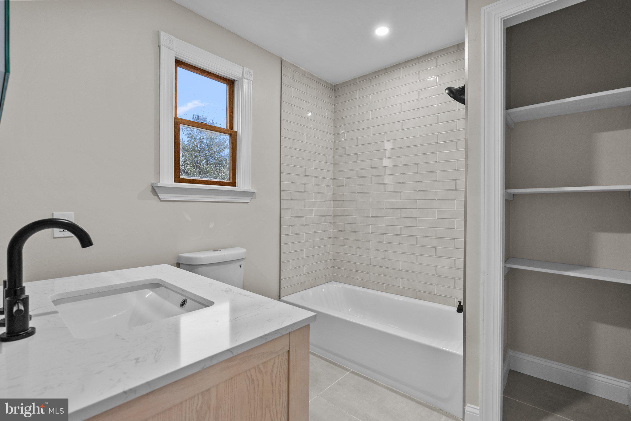 54 Algate Rd