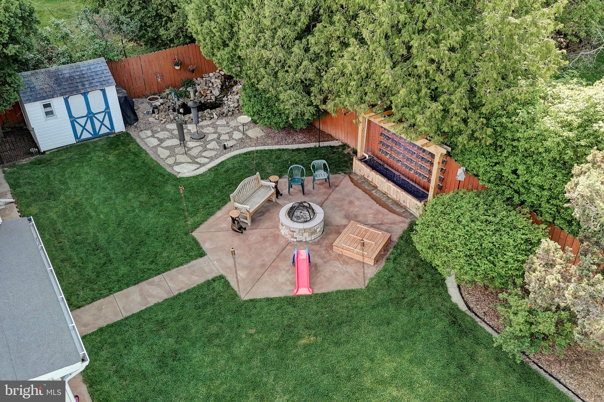 1832 Meadowbrook Rd