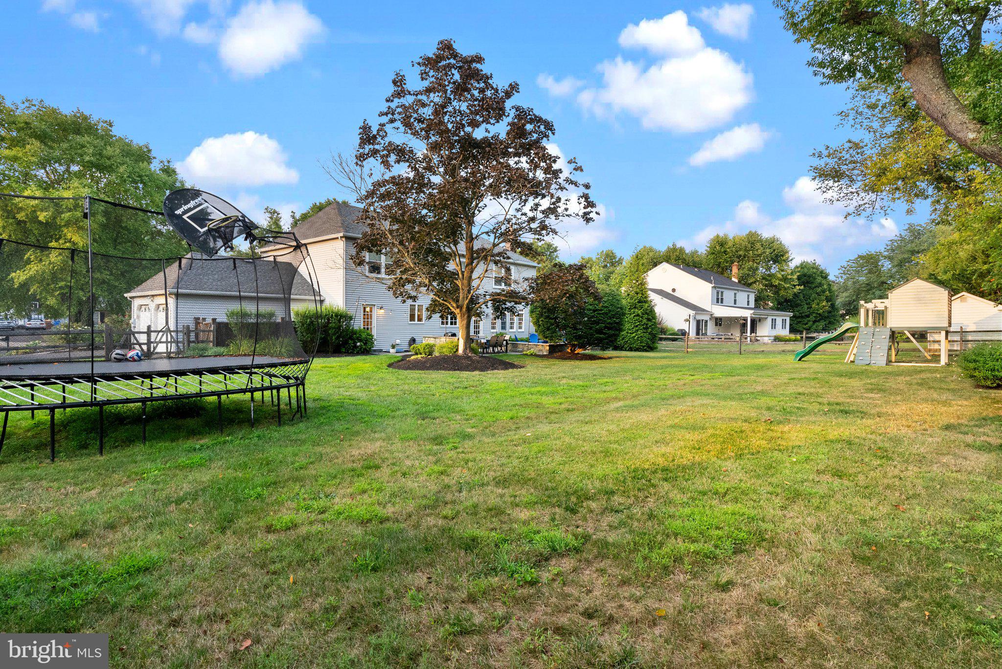 1385 Colony Way