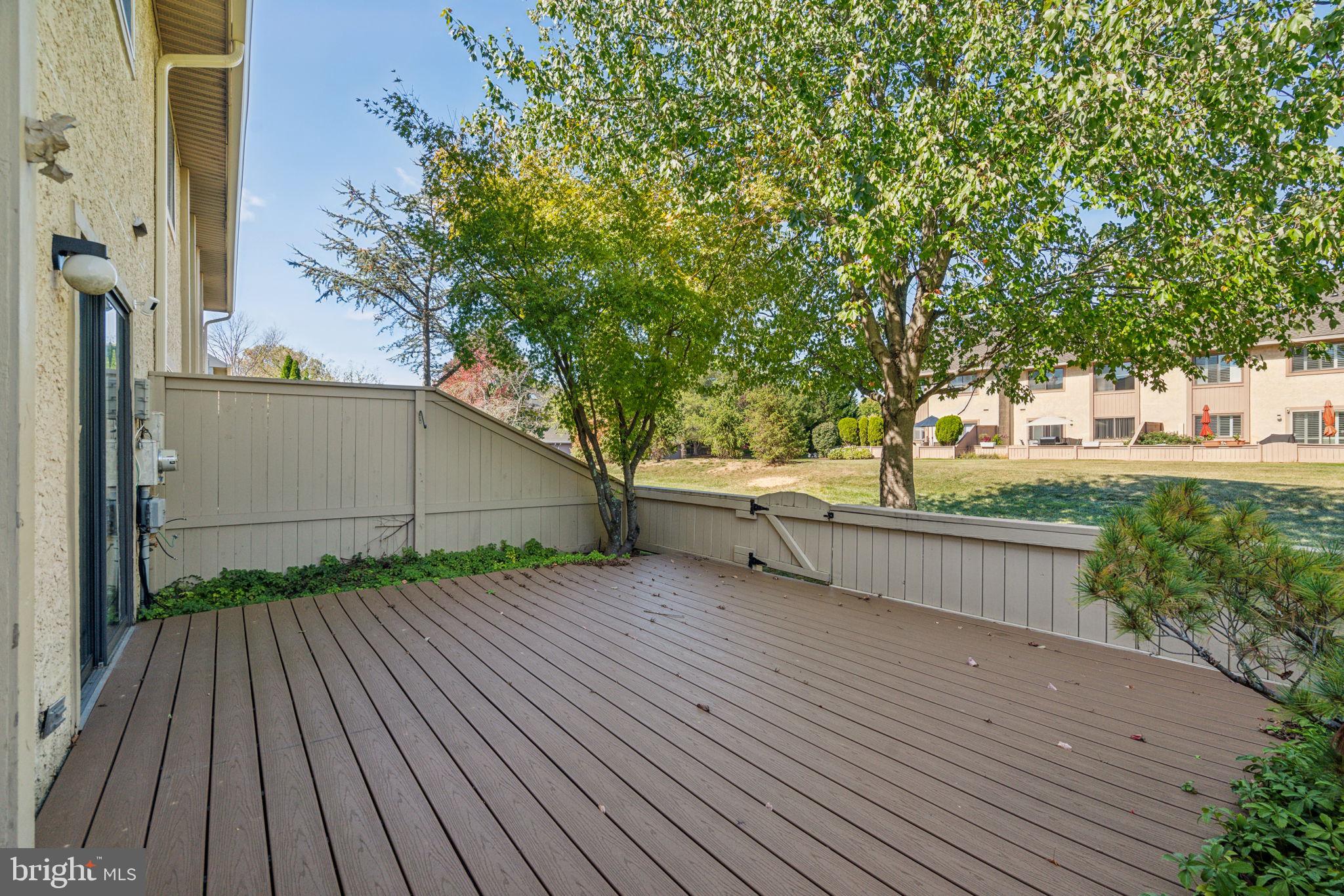 1600 Devon Ct