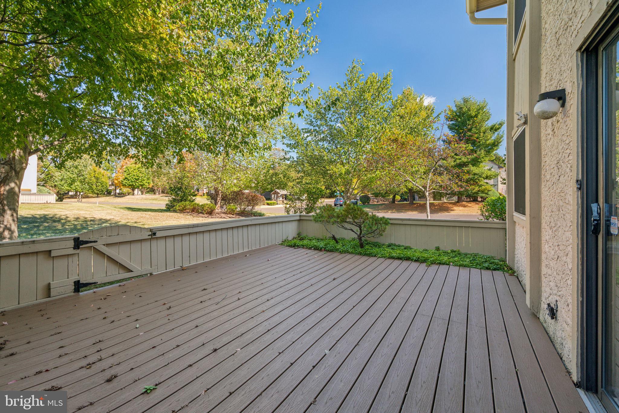 1600 Devon Ct