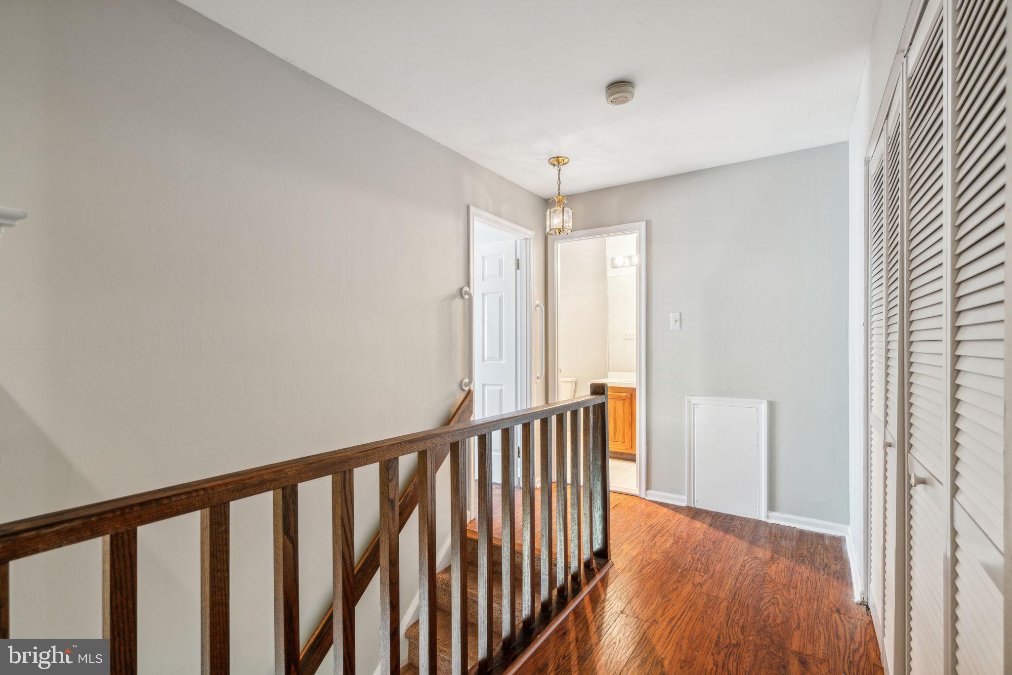 1600 Devon Ct