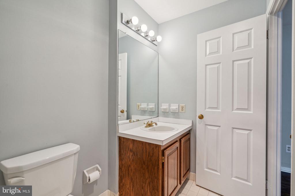1600 Devon Ct
