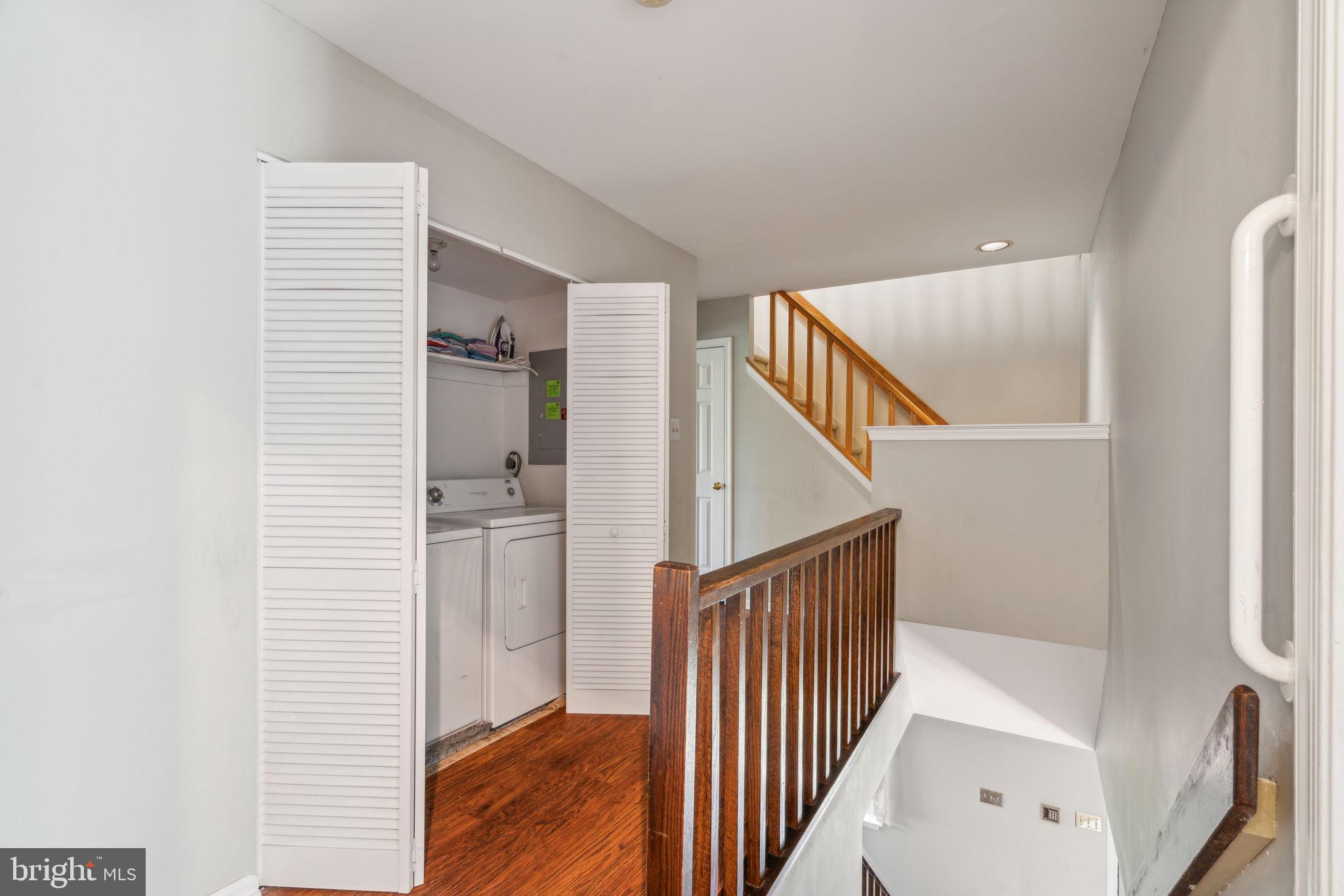 1600 Devon Ct