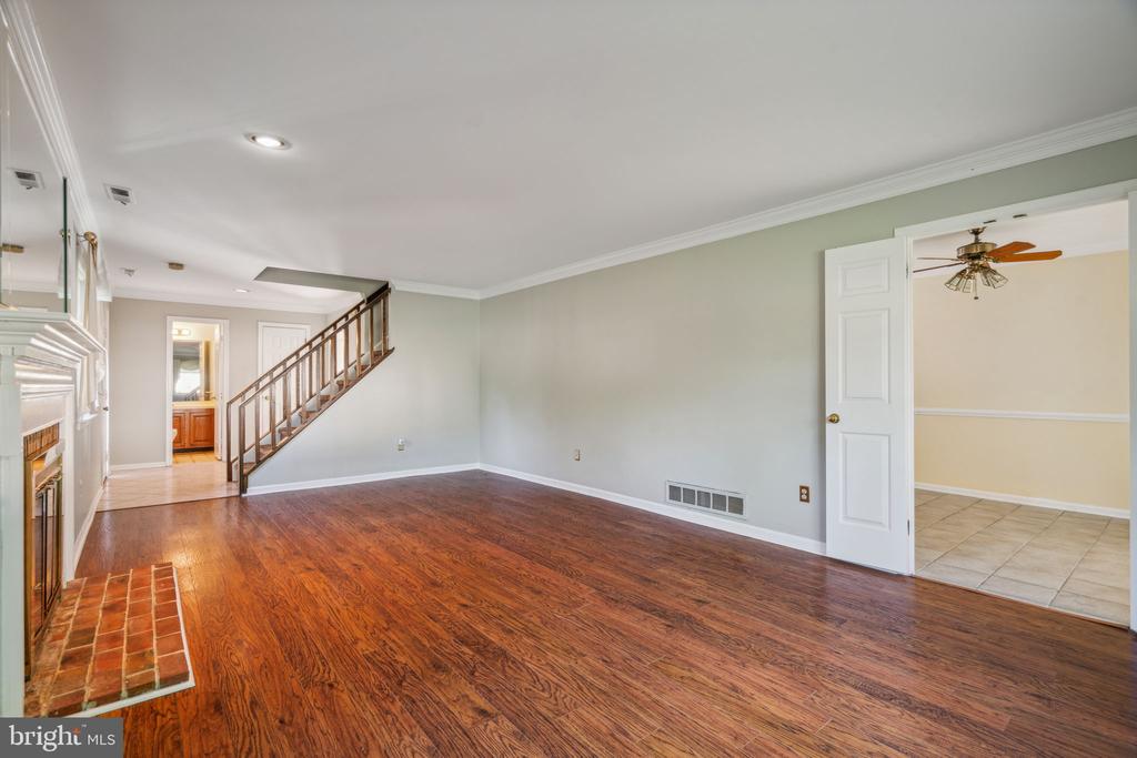 1600 Devon Ct
