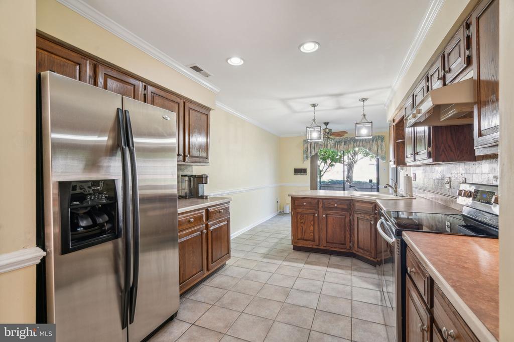 1600 Devon Ct