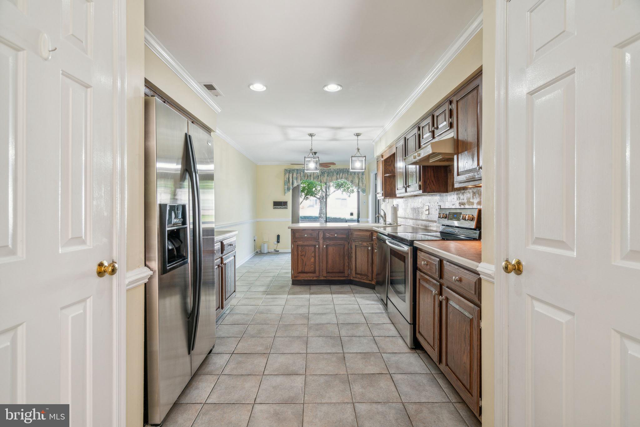 1600 Devon Ct