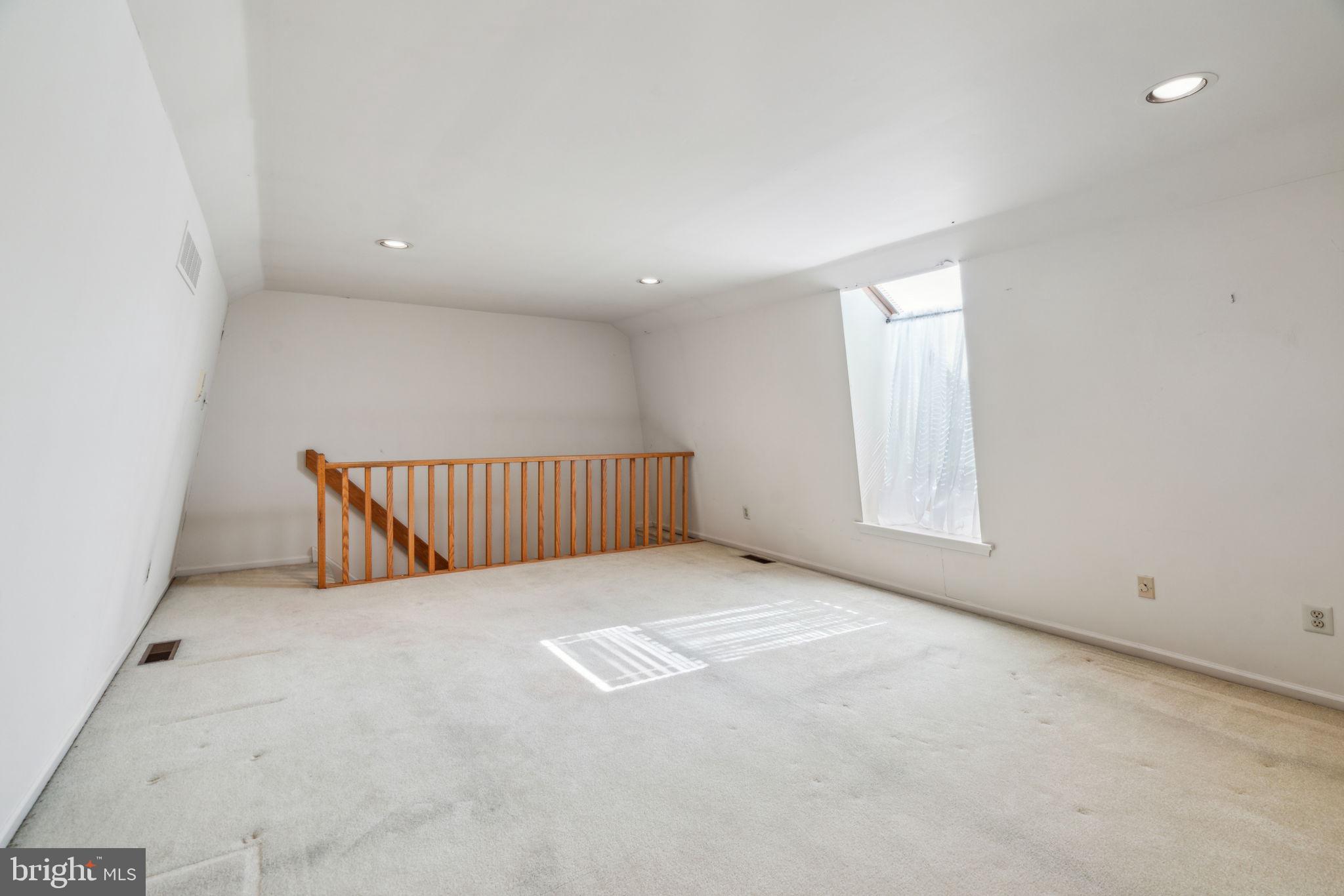 1600 Devon Ct