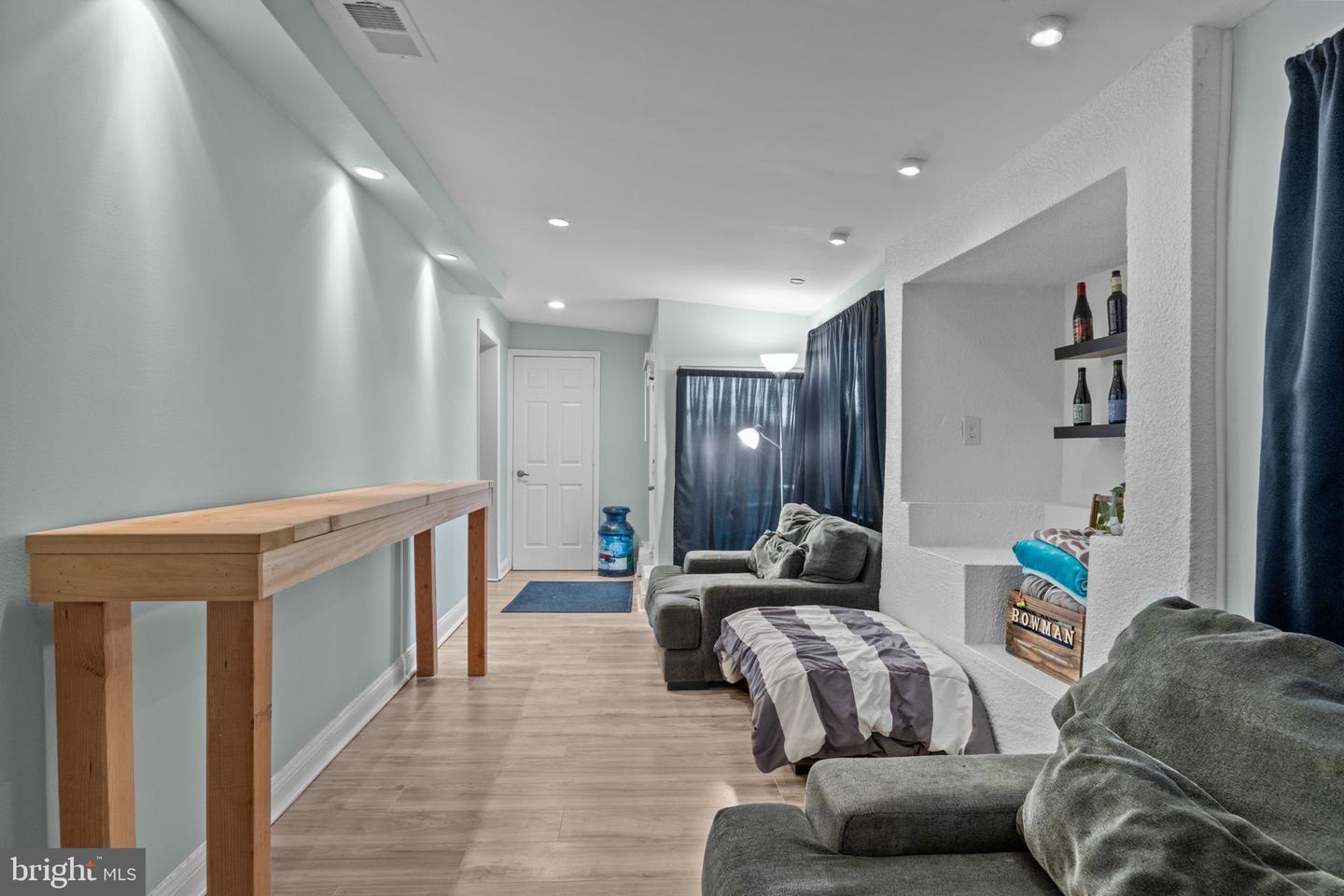 802 Fawn St
