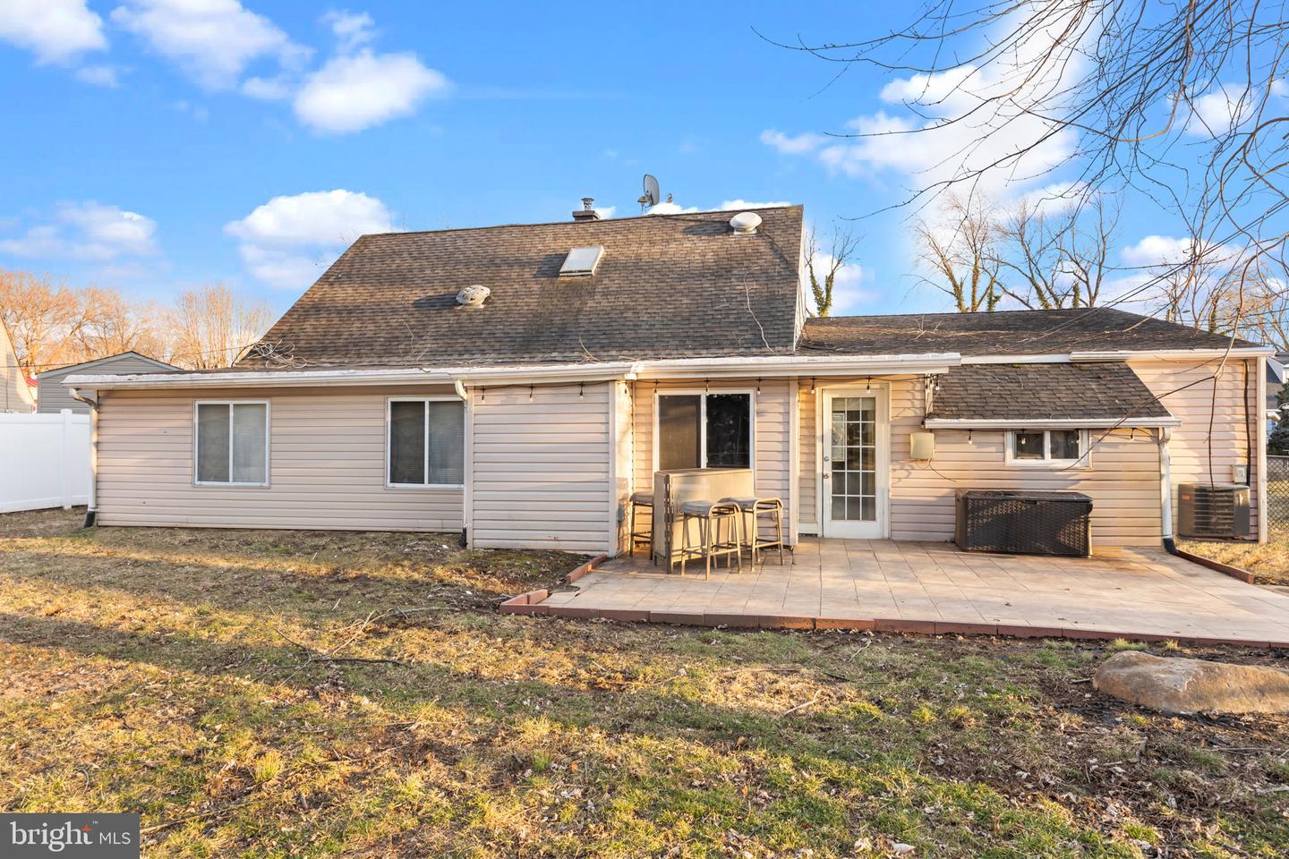 802 Fawn St