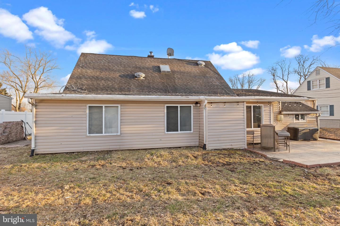 802 Fawn St