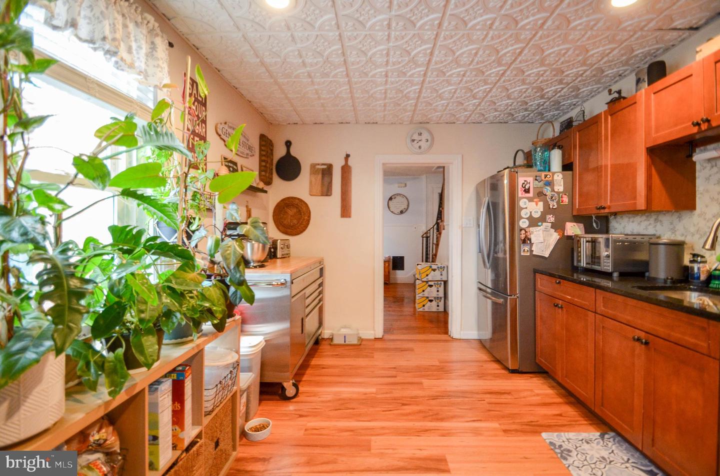 109 N 9th St