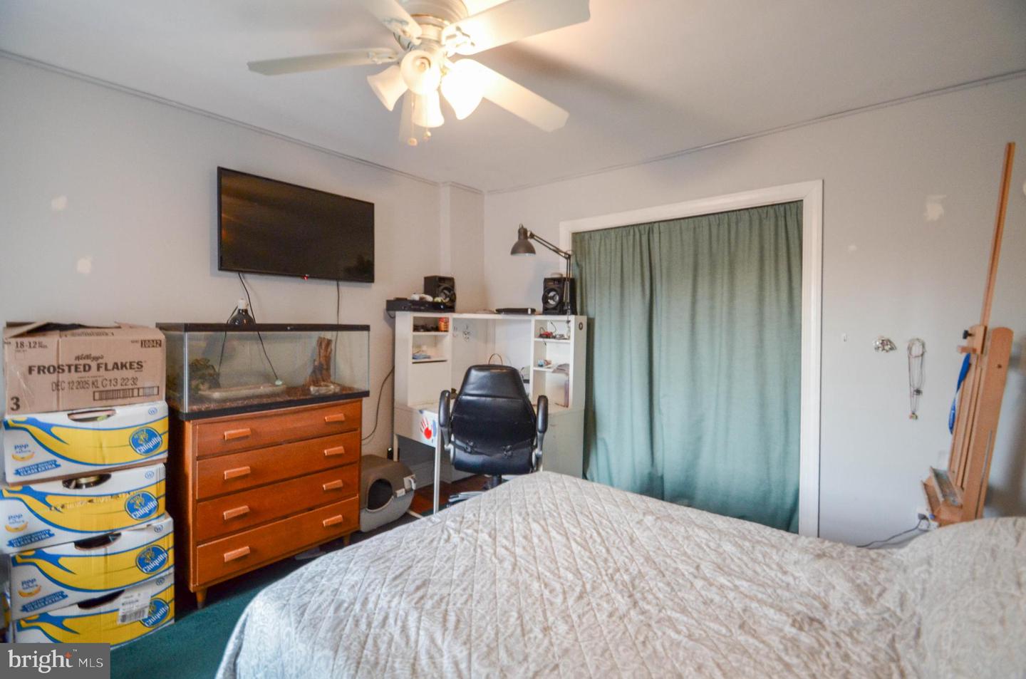 109 N 9th St