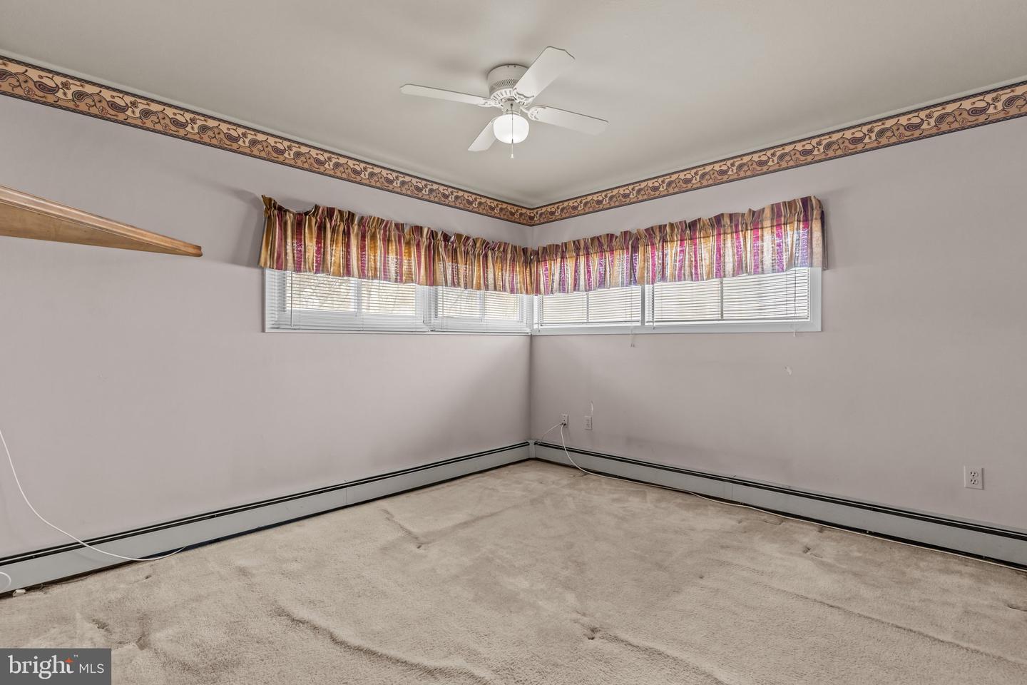 1 Mimosa Ln