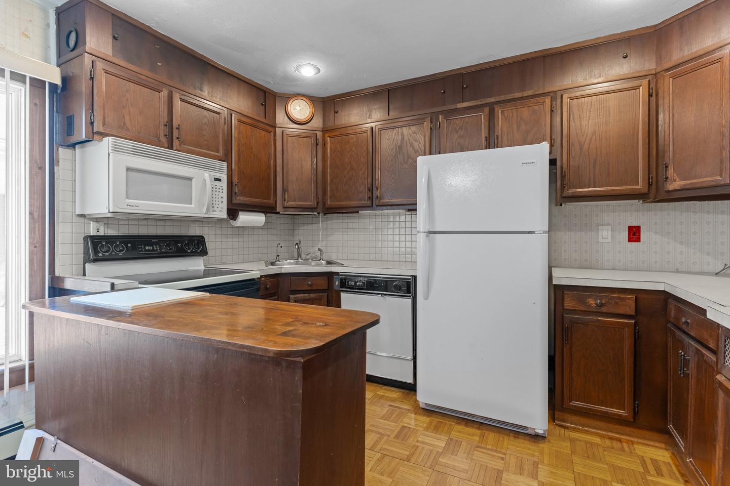 1 Mimosa Ln