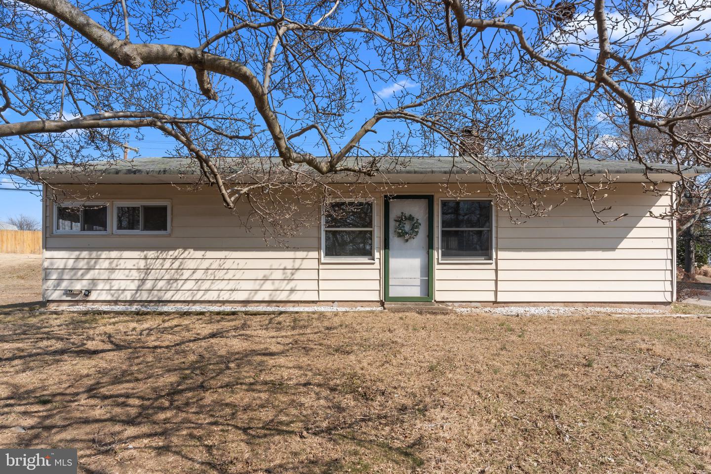 1 Mimosa Ln
