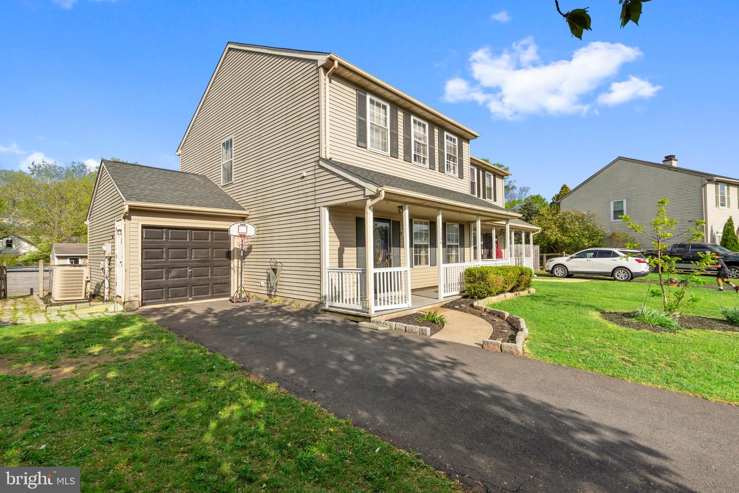 1134 School House Ln
