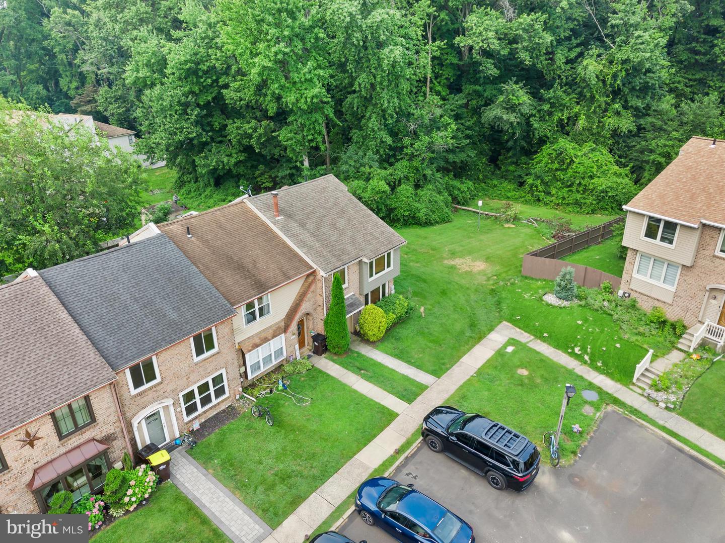 1062 Bolton Ct