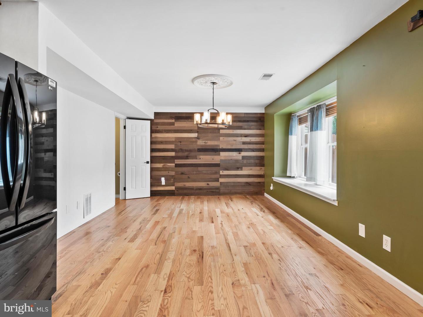1062 Bolton Ct